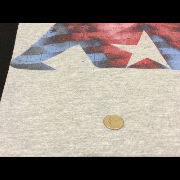 *Gently Worn* $20 - Ezekiel T Shirt - XL - Picture 2 of 3